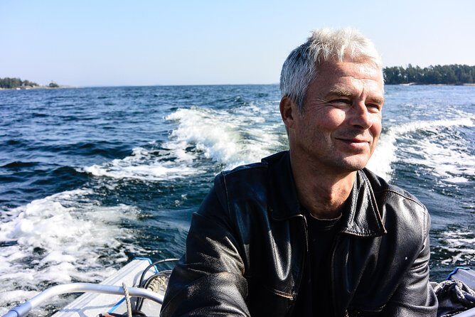 Redrib Cottage Locals Experience - Who Should Consider This Tour?