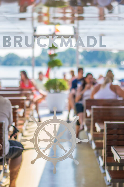 Regensburg: City Highlights Historical Boat Tour - Key Points