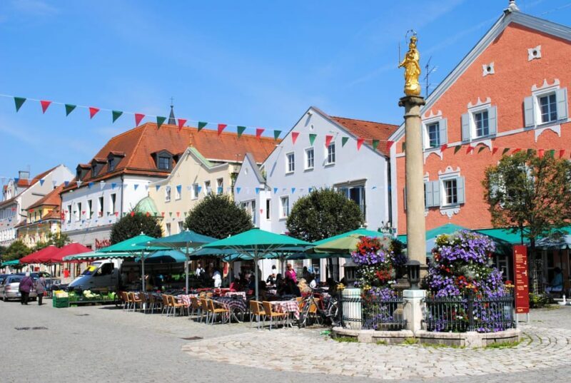 Regensburg: Kelheim Liberation Hall and City visit - What You Can Expect from the Tour