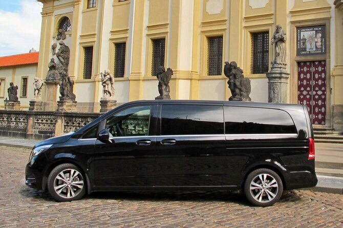 Regensburg to Prague Private Transfer - The Details of the Journey