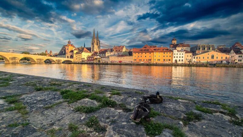 Regensburg Walking Tour - Key Points