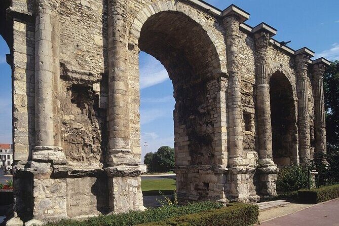 Reims Scavenger Hunt and Highlights Self-Guided Tour - What to Expect from the Reims Scavenger Hunt