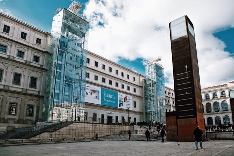 Reina Sofia Museum Guided Tour Semi-Private 6ppl Max - A Breakdown of the Tour Itinerary