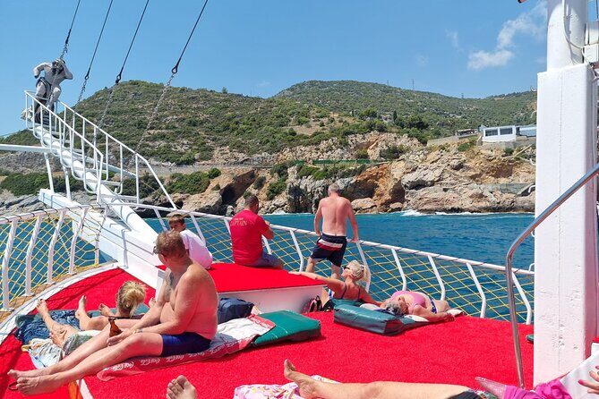 Relax Boat Tour with Lunch and Soft Drinks in Alanya - Key Points
