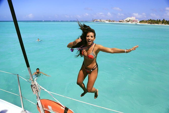 Relax yourself in Pleasure Catamaran to Isla Mujeres from Cancún - Practical Tips for Booking and Enjoying the Tour