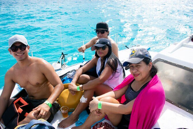 Relax yourself in Pleasure Catamaran to Isla Mujeres from Cancún - Who Is This Tour Best For?