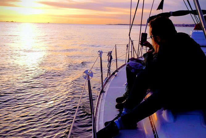 Relaxing Sailboat Cruise along the Tagus - The Itinerary: What You’ll See and Experience