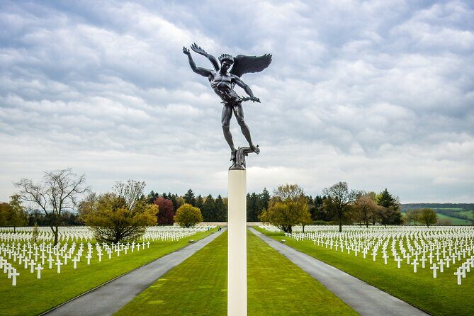 Remembrance Tour: The Battle of the Bulge in the Ardennes - A Deep Dive into the Experience