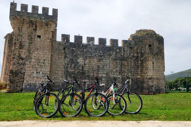 Rent a bike in Trogir - The Practical Side: Booking, Meeting, and Additional Info