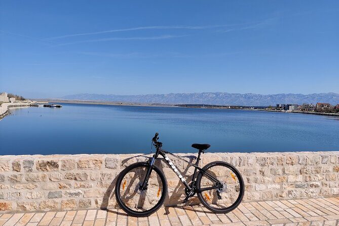Rent a Bike in Zadar - Helmet, Lock and city map included - Key Points