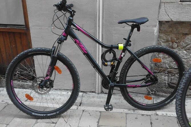 Rent a Bike in Zadar - Helmet, Lock and city map included - Why Rent a Bike in Zadar?