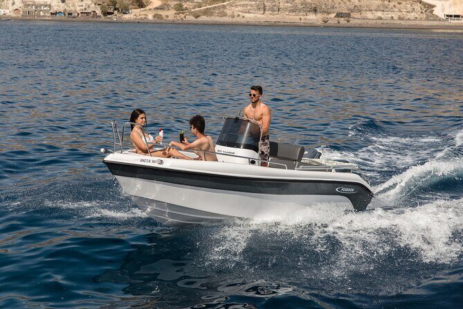 Rent a Boat Without a License in Santorini - Frequently Asked Questions
