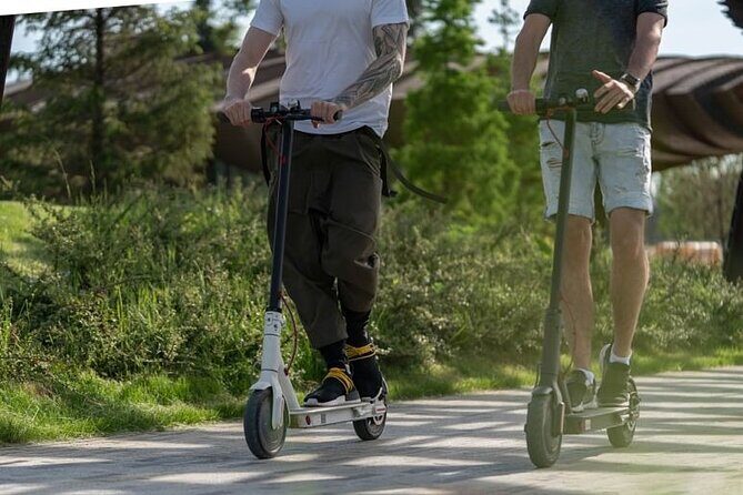 Rent E-Scooter Kick Start: Exploring Playa del Ingles & Maspalomas - An In-Depth Look at the Experience