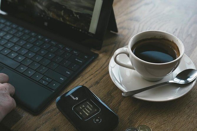 Rent Unlimited High Speed pocket Wifi in Iceland - Who Is This Service Best For?