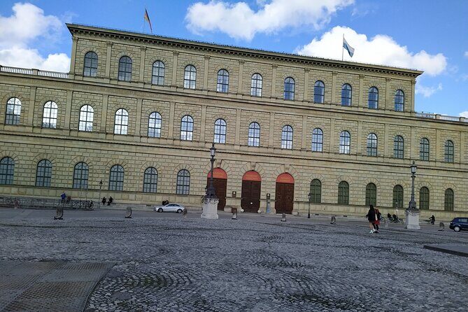 Residence Munich Private Tour including entrance ticket - Practical Tips for Booking and Visiting