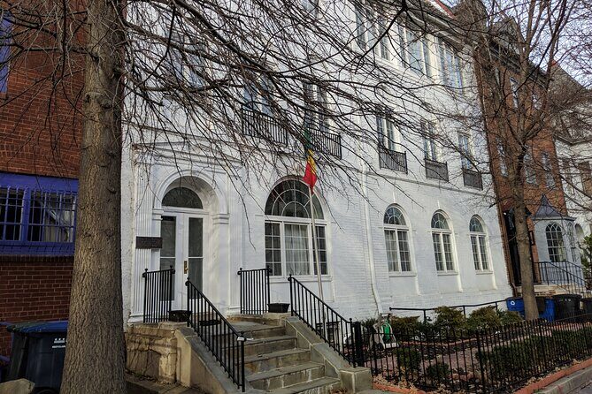 Residences of the Presidentses Walking Tour: Dupont & Kalorama - FAQs