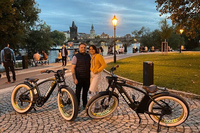 Retro Style E-Bike Night Tour in Prague - Live Guided - Who Will Love This Tour?