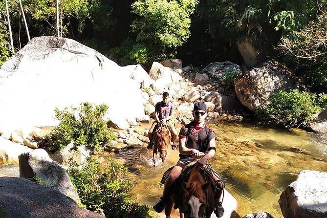 Rey Spearo - Enchanting And Romantic Custom Created Tours - Key Points