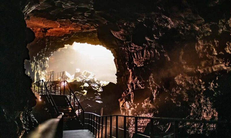 Reykjanes Discovery: Blue Lagoon Spa & Lava Tunnel - Key Points