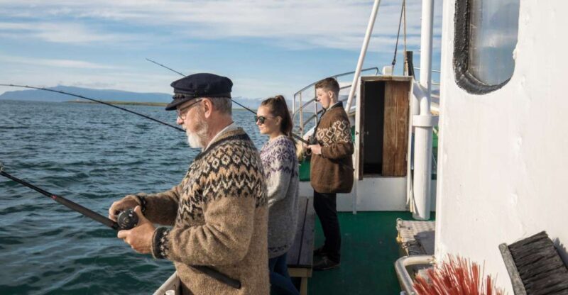 Reykjavik: 3-Hour Sea Angling Gourmet Experience Tour - How the Reviews Reflect the Real Experience