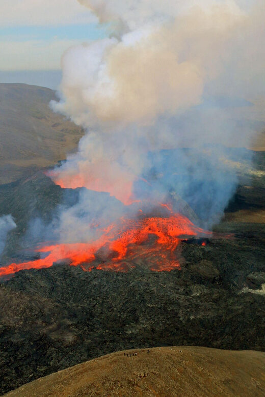 Reykjavik: 45-Minute Volcano Sightseeing Helicopter Tour - The Details That Matter