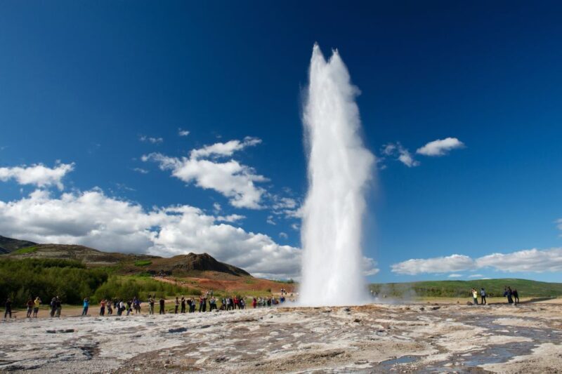 Reykjavik: Golden Circle Day Tour with optional Blue Lagoon - FAQs