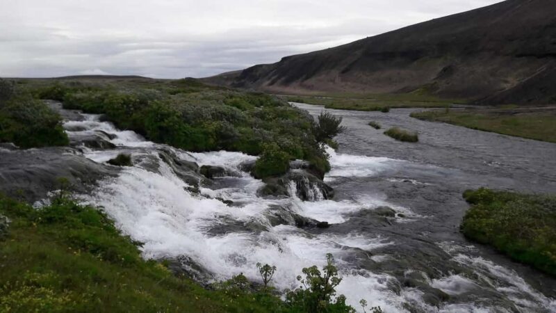 Reykjavik: Hidden Waterfalls Day Tour with Guide - Key Points