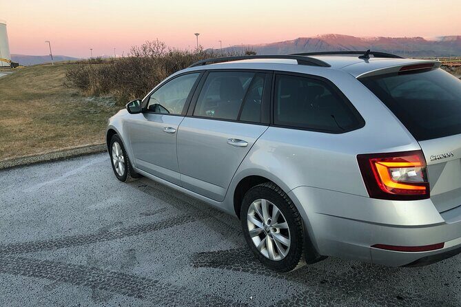 Reykjavik Iceland: Private Transfer to/from Keflavik Airport KEF - Reykjavik Iceland: Private Transfer to/from Keflavik Airport KEF