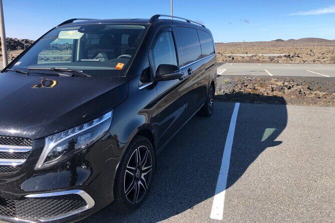 Reykjavik Iceland: Private Transfer to/from Keflavik Airport KEF - Who Should Consider This Transfer?