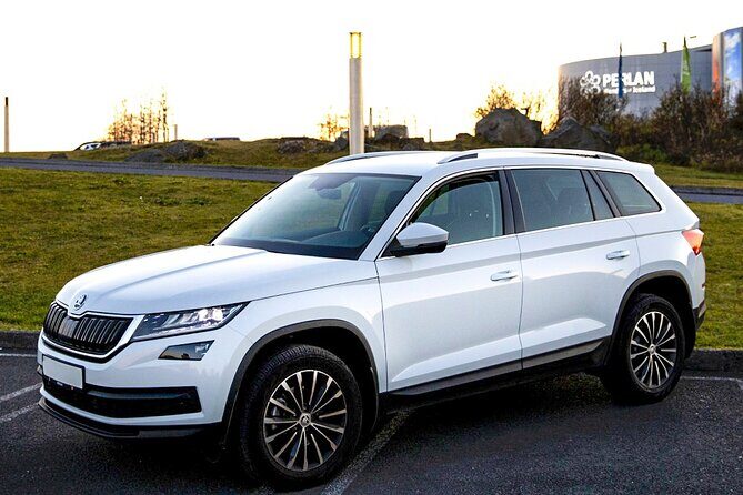 Reykjavik International Airport Private Arrival Transfer - Who Should Book This Service?