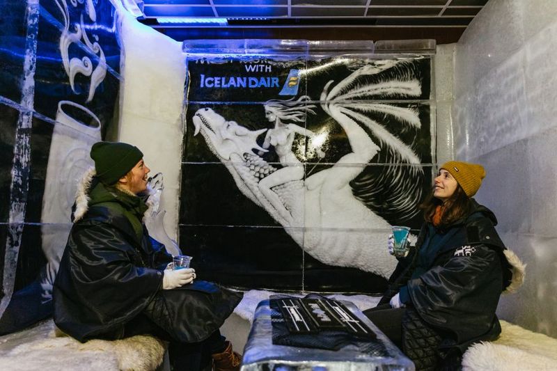 Reykjavik: Magic Ice Bar Entrance and Welcome Drink - Photo Ops: Why Guests Keep Mentioning the Hosts