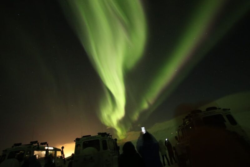 Reykjavik: Northern Lights Experience by Superjeep - Who Should Consider This Tour?