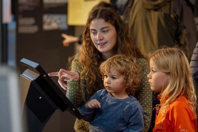 Reykjavik: Perlan - Wonders of Iceland Experience - Volcano Show: Power and Drama