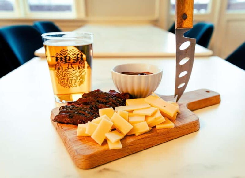 Reykjavik: Private Food and Beer Tour with a Local Guide - What’s the Experience Like?