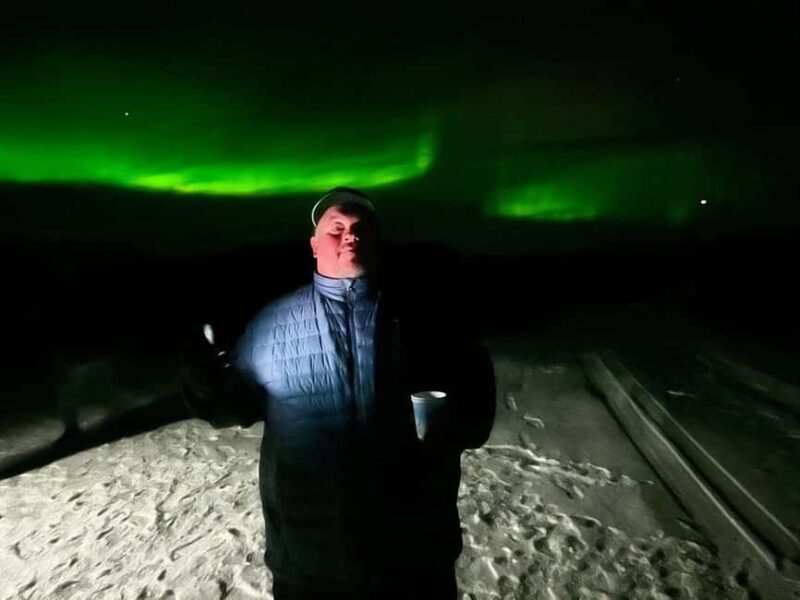 Reykjavík: Private Northern Lights Voyage with Guide - Key Points