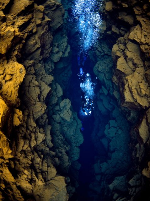 Reykjavík: Silfra Fissure Diving with Optional Pickup - What to Expect in the Water