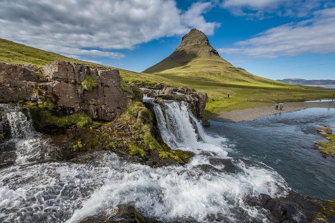 Reykjavik: Snaefellsnes National Park Small Group Trip - Stop 1: Ytri Tunga Beach (seal beach vibes, short and sweet)