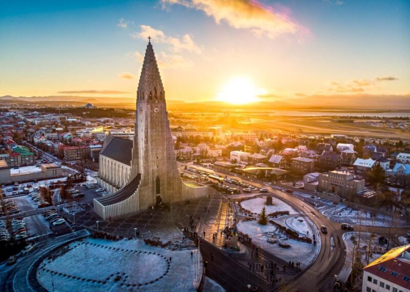 Reykjavik: The Icelandic Woman Private Walking Tour - Key Points