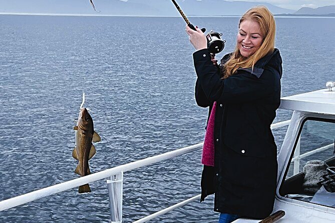Reykjavik's Finest Catch: Guided Sea Angling Tour for All Levels - Reykjavik’s Finest Catch: Guided Sea Angling Tour for All Levels – An Honest Look