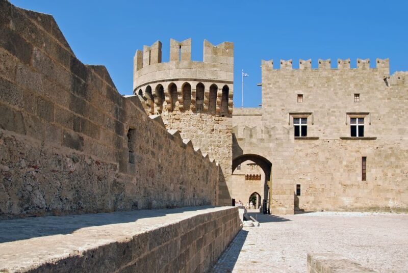 Rhodes: Palace of Grand Master Ticket & Rhodes SG audio tour - FAQ