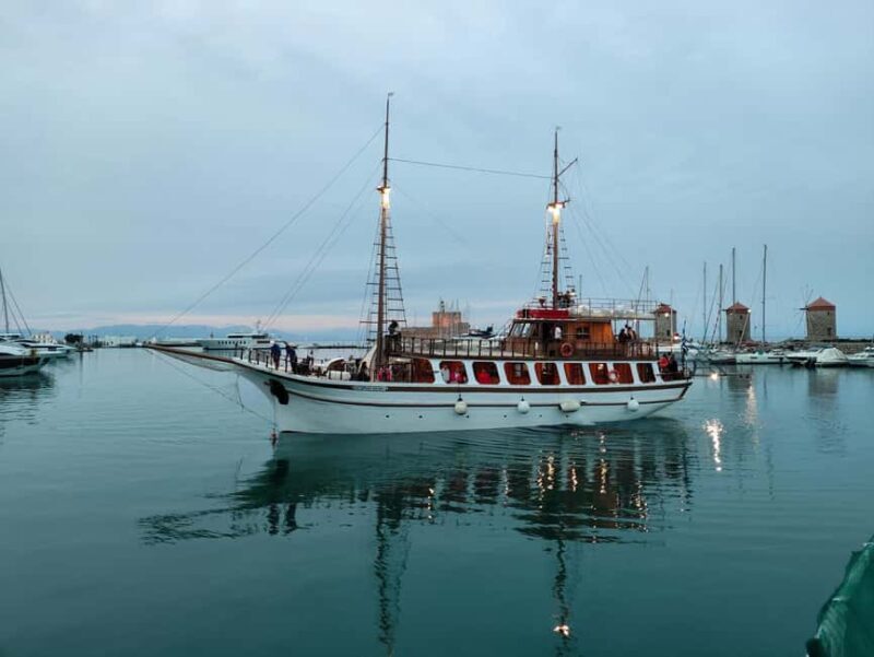 Rhodes: Sunset cruise, swimming stop, snaks & Drinks - Key Points