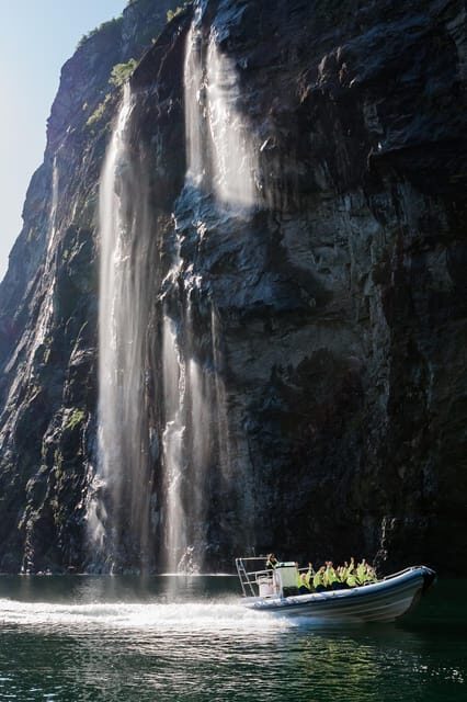 RIB Geiranger - Fjordsafari - An In-Depth Look at the Fjordsafari Experience