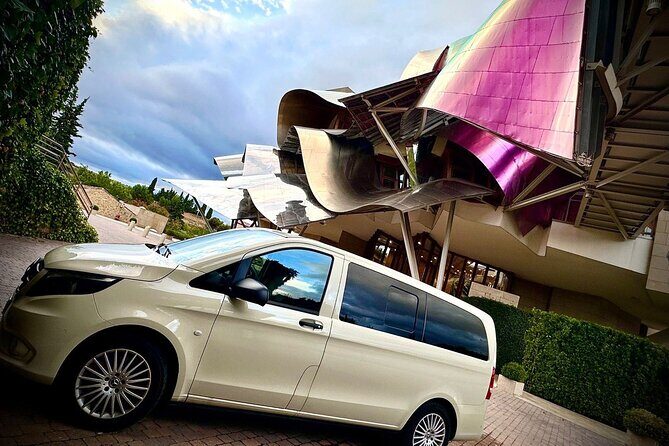 Ribera del Duero Tour: 4 Wineries Visit, Wine Tasting & Lunch - Key Points