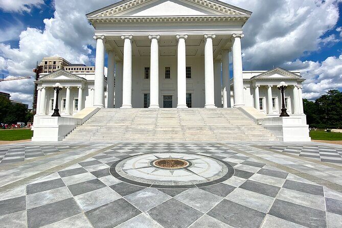 Richmond Downtown Walking Tour - Medical and Architectural Marvels