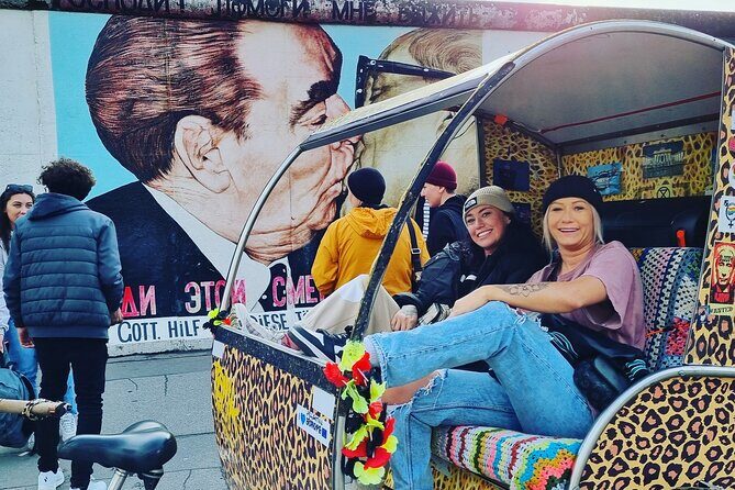 Rickshaw Tours Berlin - Groups of up to 16 people with several rickshaws - The Value of the Tour