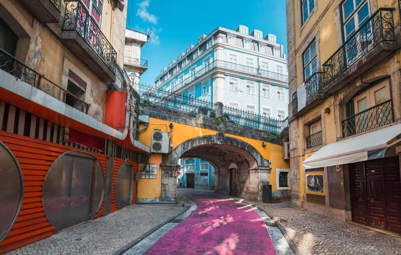 Ride the Stories of Lisbon  Tuk Tuk Experience - Key Points