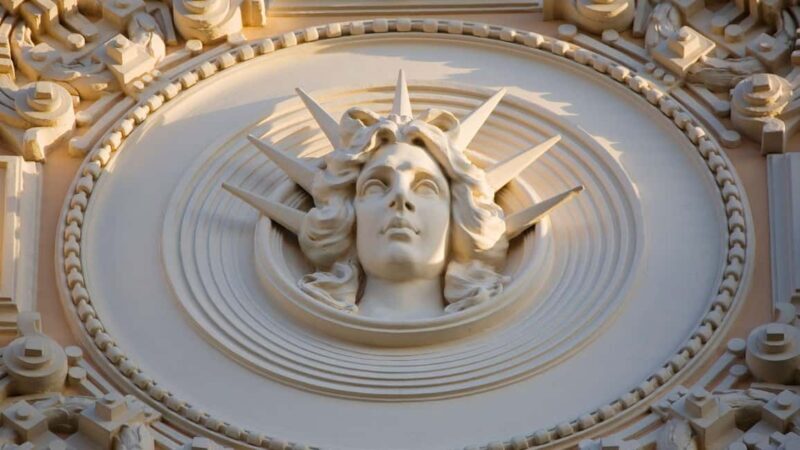 Riga: Art Nouveau Walking Tour with Welcome Drink - A Walk Through Riga’s Architectural Treasure Trove