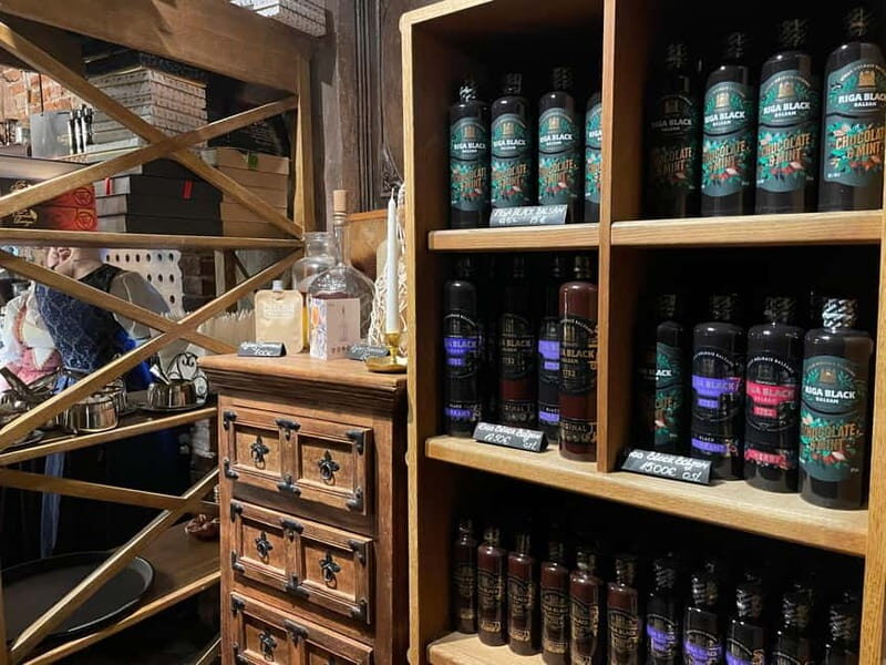 Riga Balsam Tasting & Guided Old Town Tour - A Closer Look at the Tour Experience