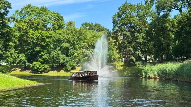Riga: Canal Boat Tour with Drink & Old Town Audio Tour - The Itinerary and Route