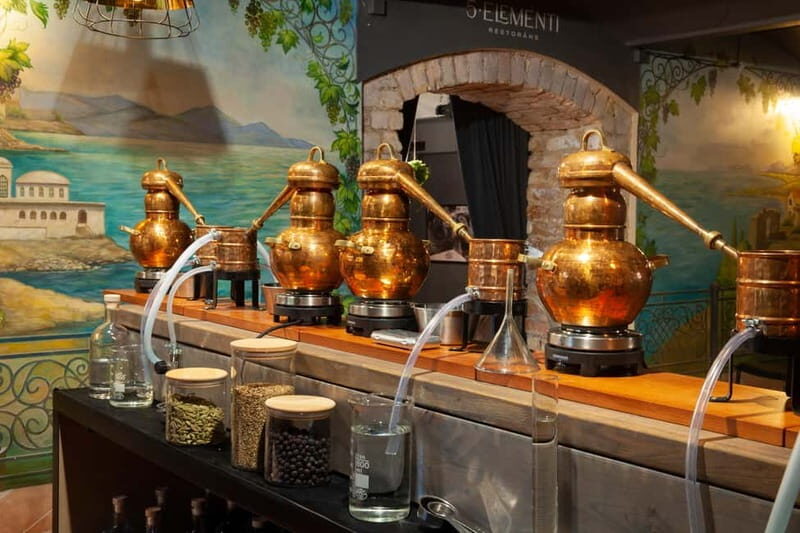 Riga Gin Lab: Gin Distillation Masterclass - Atmosphere and Logistics